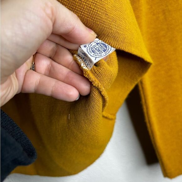 Vintage 70s pullover sweater women’s size small yellow - Picture 4 of 5